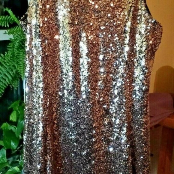 The Edit by Seventeen Juniors' Sequined Open-Back - Picture 6 of 8